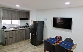 Aparta Estudio 2 Camas - Parqueadero para Moto - Ibagué - Ciprés